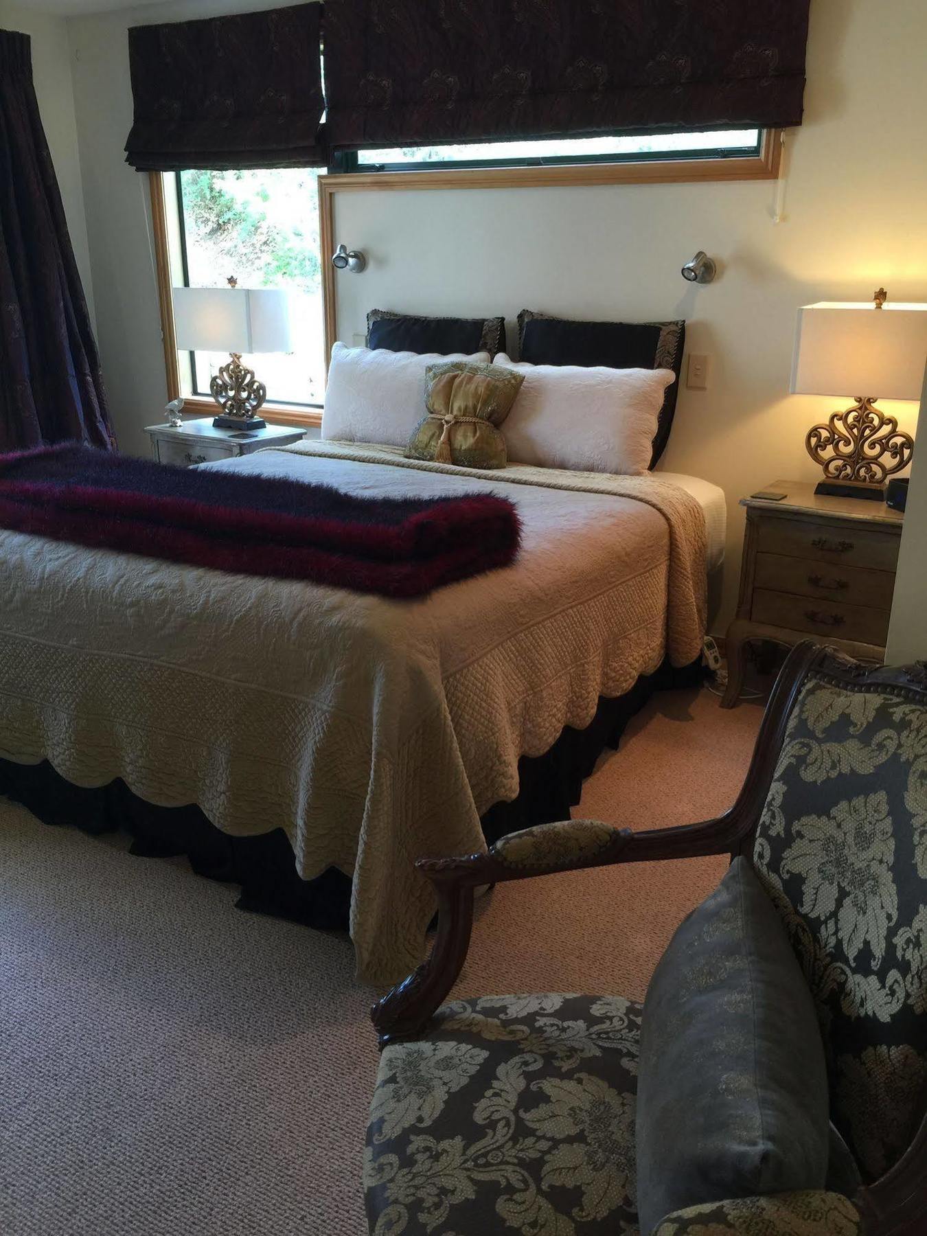 The Flying Trout Boutique Lodge Lac Lac Taupo Extérieur photo