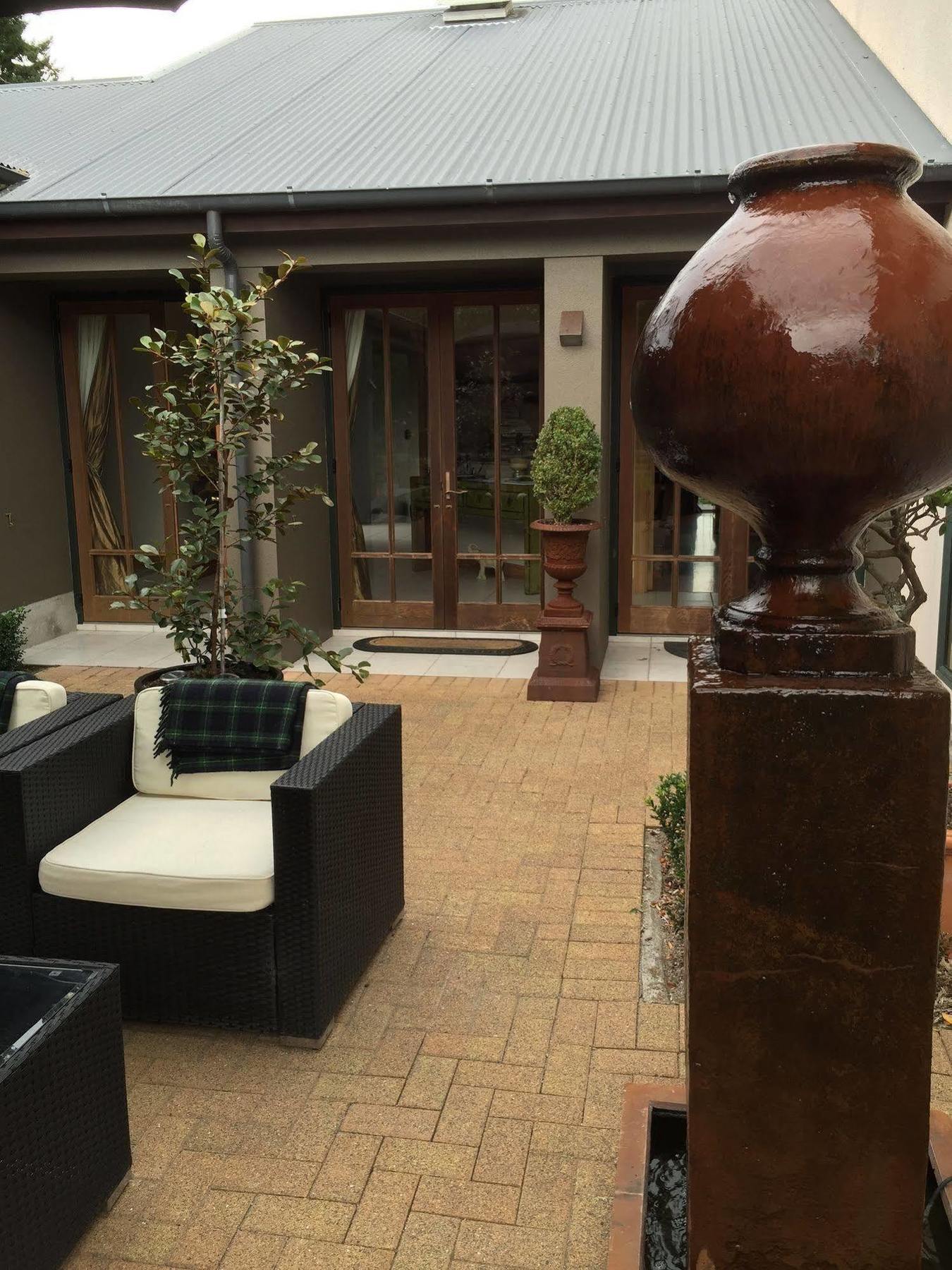 The Flying Trout Boutique Lodge Lac Lac Taupo Extérieur photo