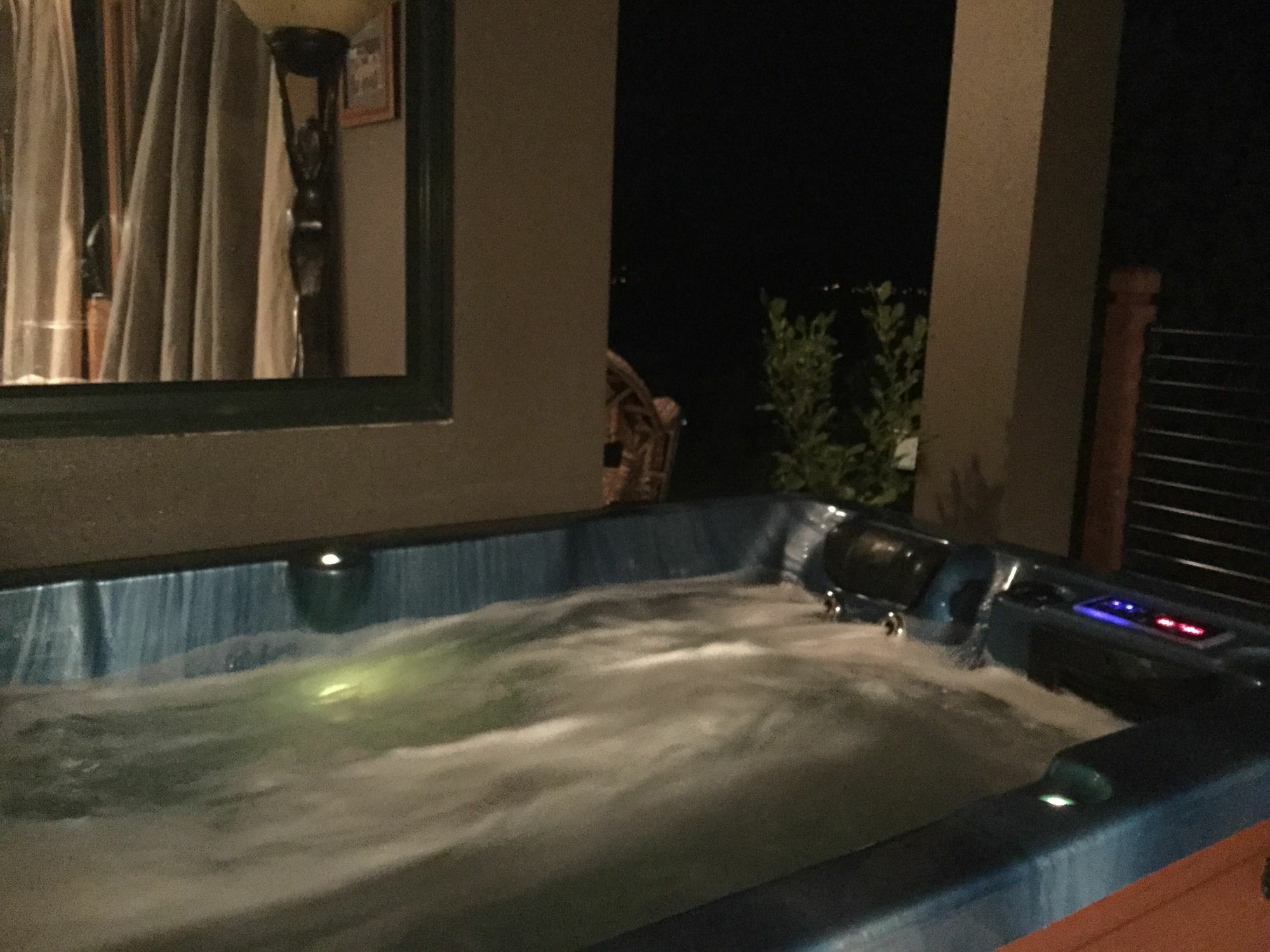 The Flying Trout Boutique Lodge Lac Lac Taupo Extérieur photo